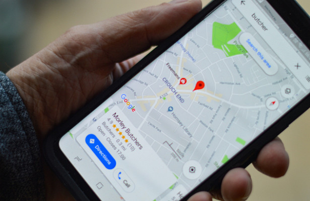 Google Maps – степень загрузки магазинов, аптек, заправок.