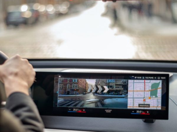 Поставщик автомобильных программных решений Basemark внедряет свои приложения AR для BMW Group