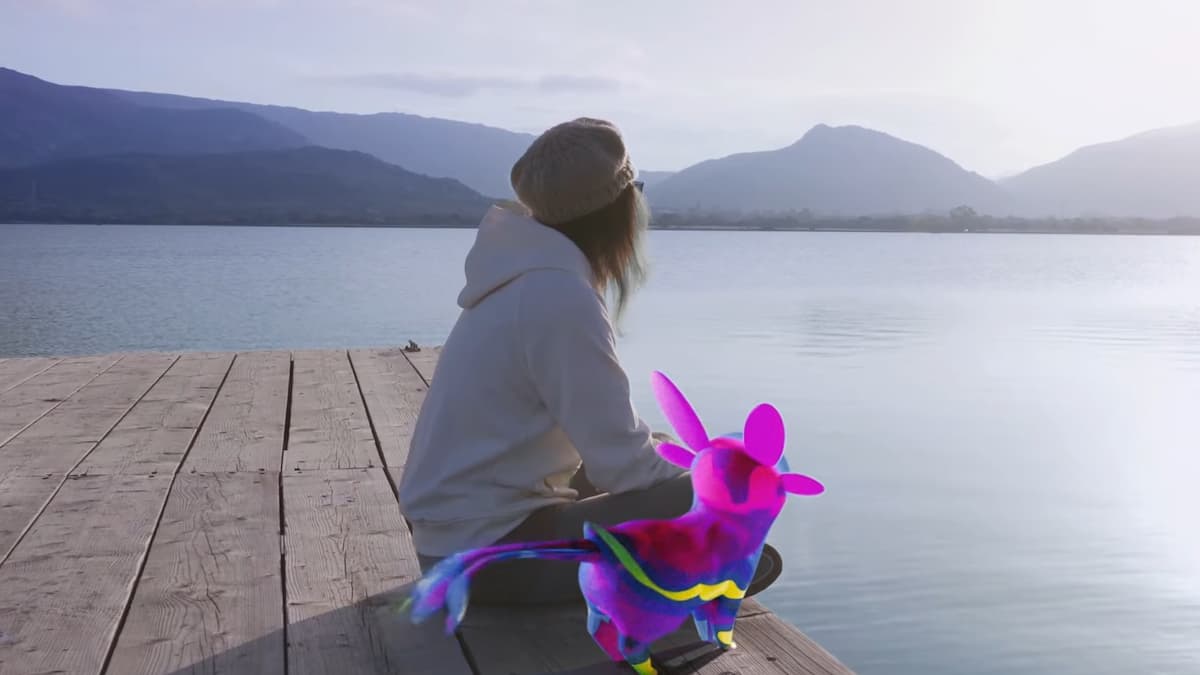 Первая оригинальная игра создателей Pokémon GO - AR Tamagotchi