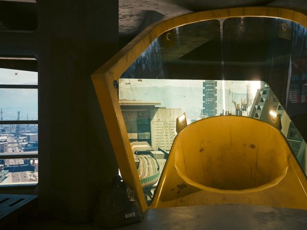 Гениальный абсурд: спуск из квартиры Ви через мусорку стал новой фишкой Cyberpunk