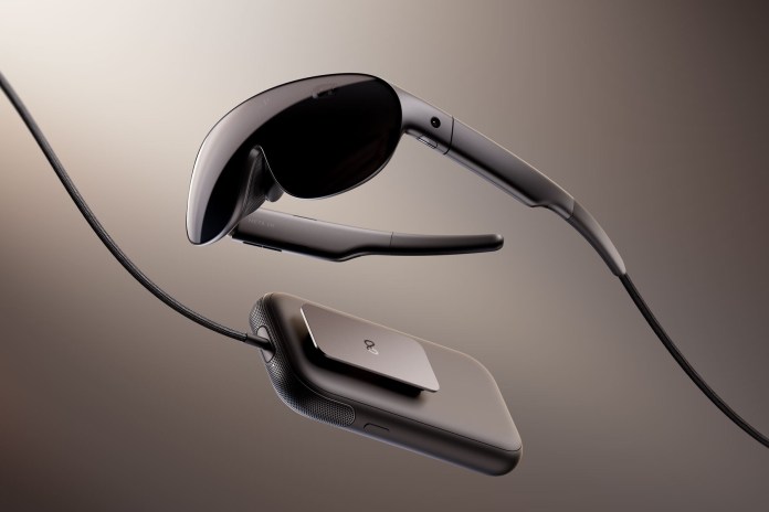 Meta VR Glasses | Material von Meta
